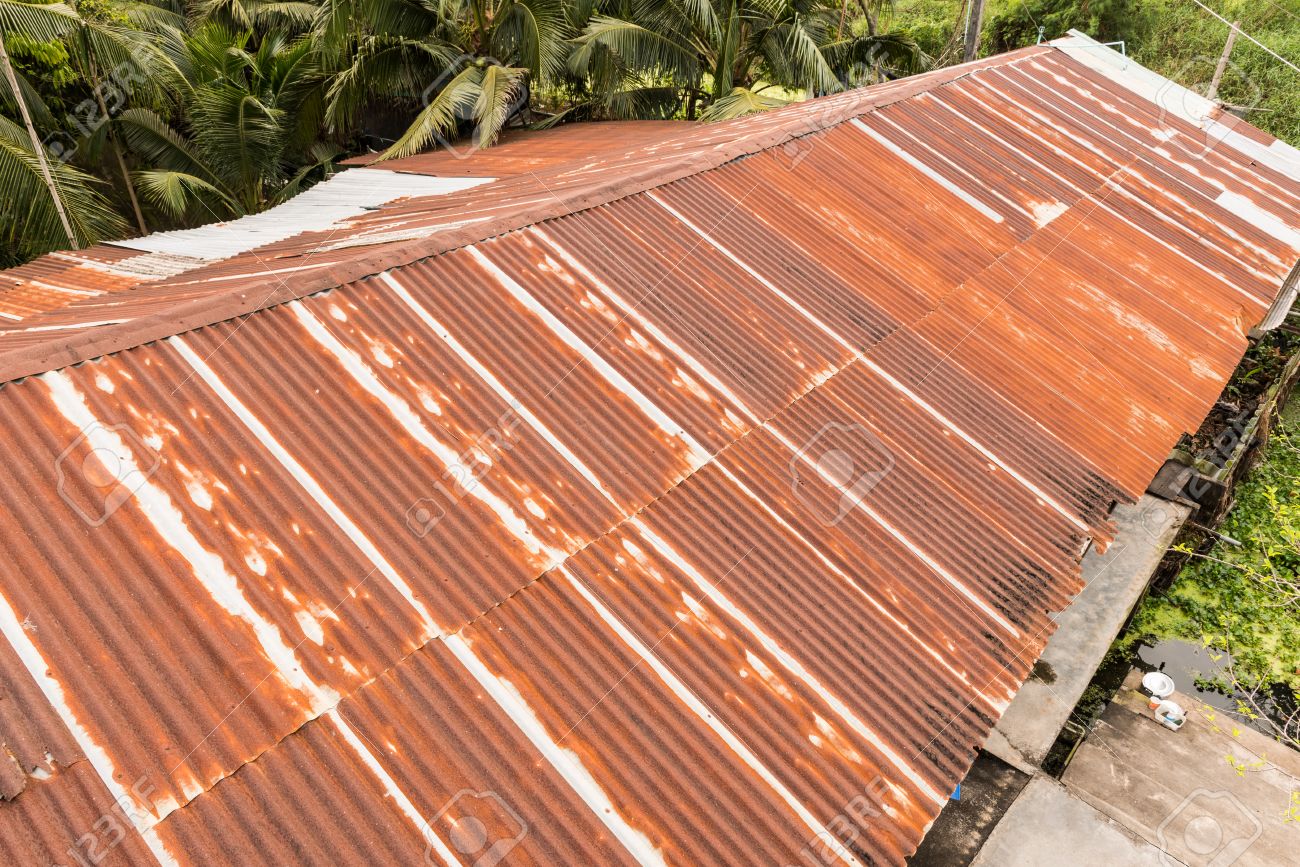 Những vật liệu phù hợp để cải tạo mái nhà cũ